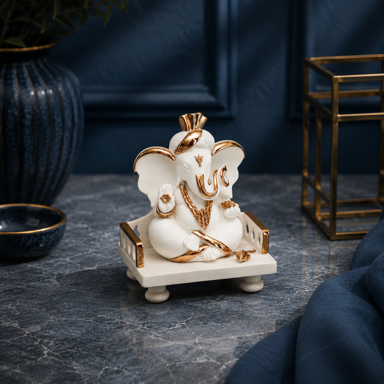 Ganesh Pagdi Idol in Divine Grace