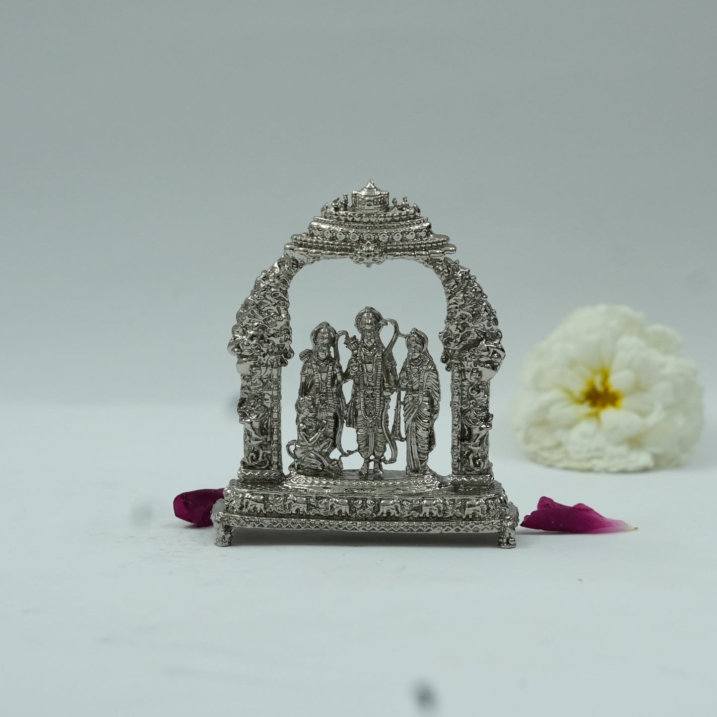 Ram Darbar Idol with Ornate Arch – Handcrafted Shri Ram, Sita, Lakshman & Hanuman Murti