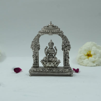 Divine Goddess Lakshmi and Ganesh Murti – Handcrafted Pooja Murti for Home & Temple