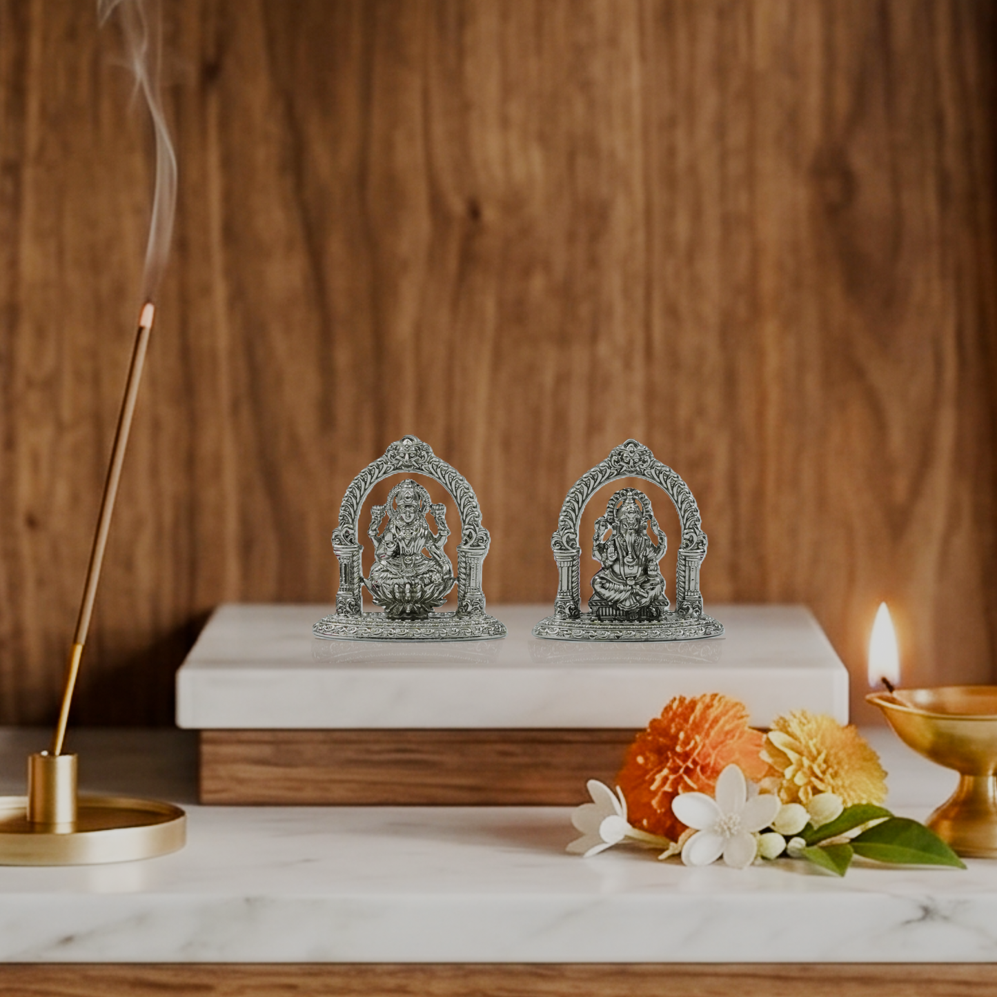 Lakshmi Ganesha Idol Set – Handcrafted Prosperity & Wisdom Murti for Pooja & Gifting