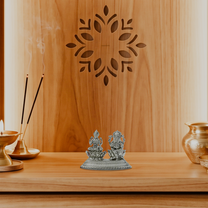 Brass Lakshmi Ganesh Idol in Silver Finish – Auspicious Home Décor & Gifting