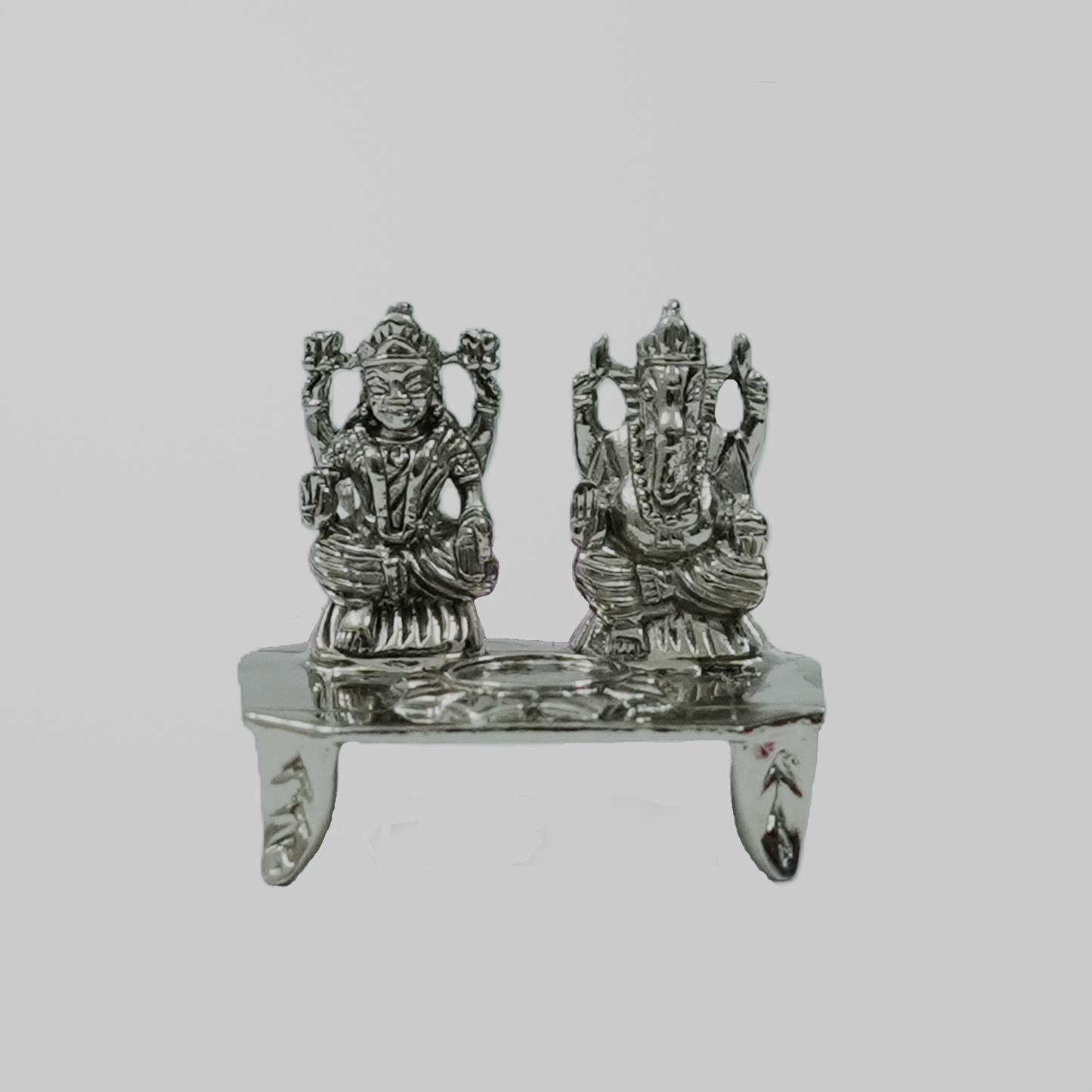 Lakshmi Ganesha Idol Set – Handcrafted Prosperity & Wisdom Murti for Pooja & Gifting