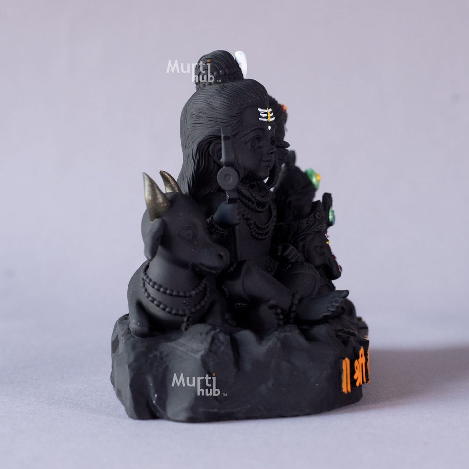 Shiv Parivar — Divine Harmony | Shiva, Parvati, Ganesha, Kartikeya & Nandi | Car Dashboard