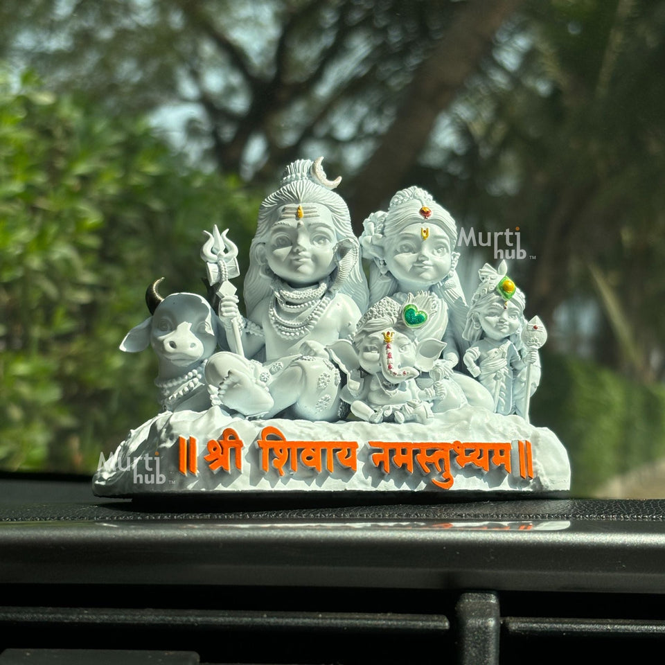 Shiv Parivar — Divine Harmony | Shiva, Parvati, Ganesha, Kartikeya & Nandi | Car Dashboard