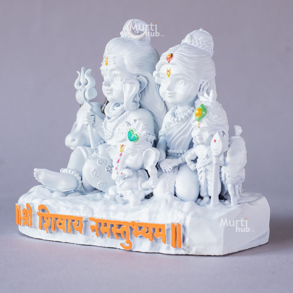 Shiv Parivar — Divine Harmony | Shiva, Parvati, Ganesha, Kartikeya & Nandi | Car Dashboard