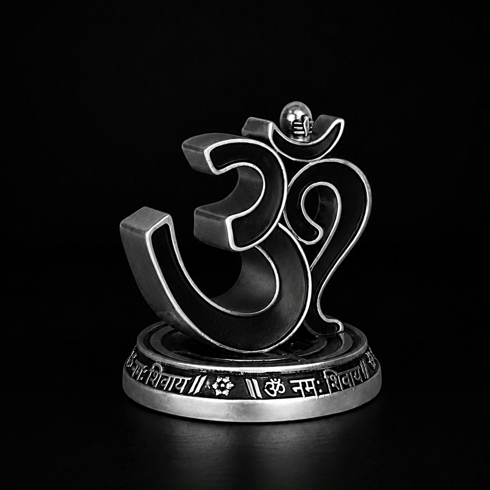 Om idol Silver Plated