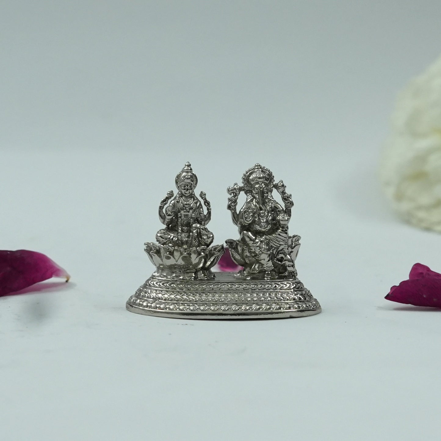 Lakshmi Ganesha Idol Set – Handcrafted Prosperity & Wisdom Murti for Pooja & Gifting