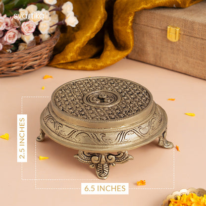 Brass Round Pooja Chowki (6.5 Inch)