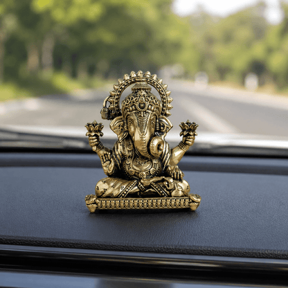 Brass Dagdusheth Ganpati Murti (3 Inch)