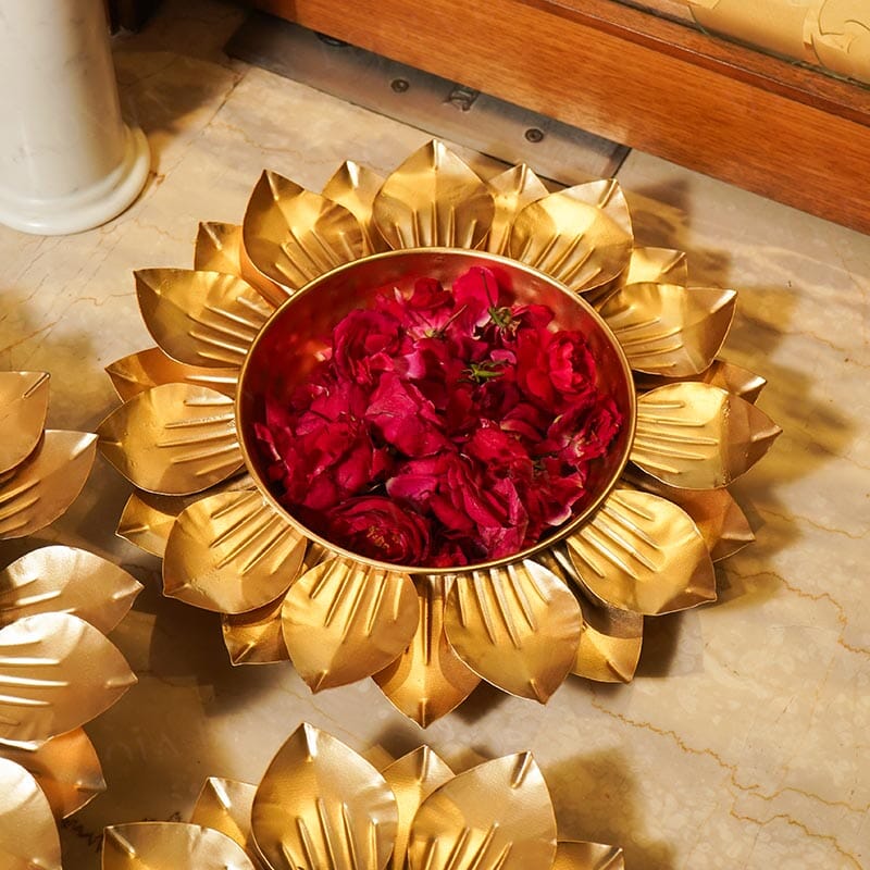 Captivating Petal Urli/Floater
