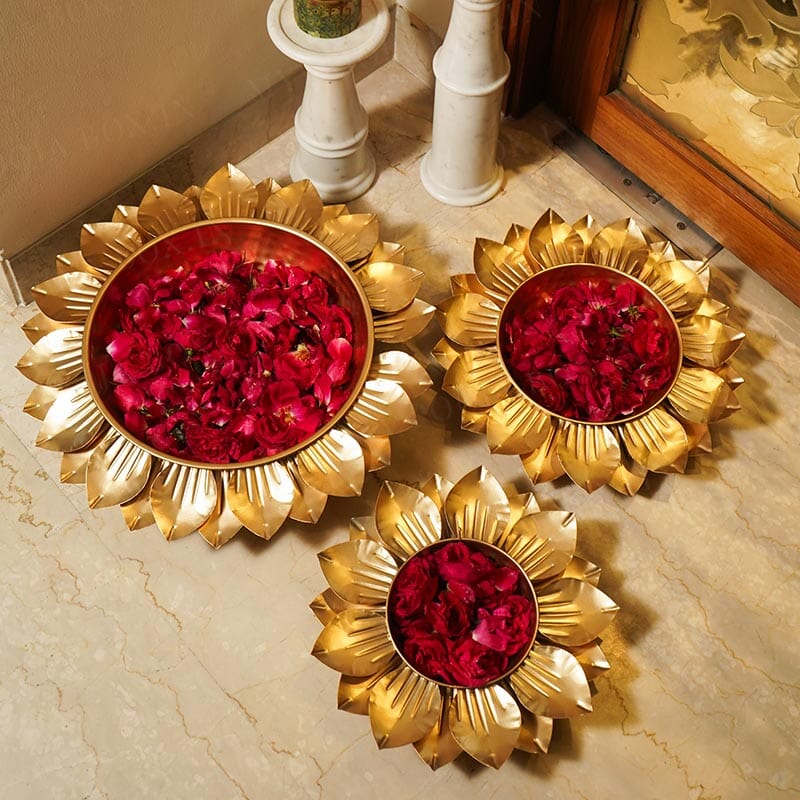 Captivating Petal Urli/Floater