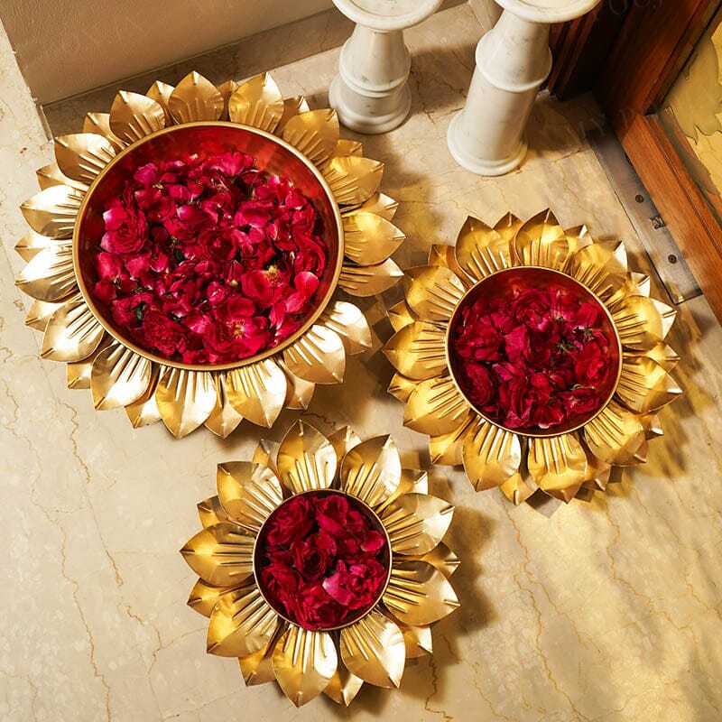 Captivating Petal Urli/Floater