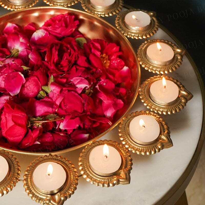 Aesthetic Floral Urli With Diya