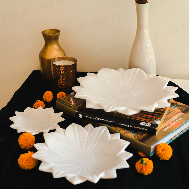 Exquisite Floral Marble Urli