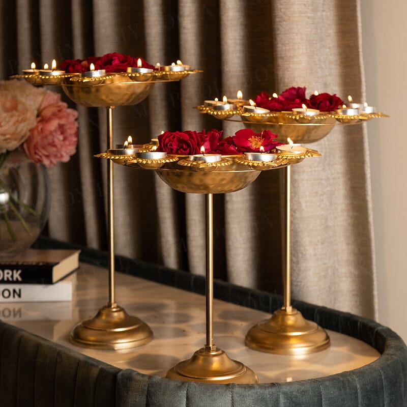 Aesthetic Floral Diya Urli With Stand