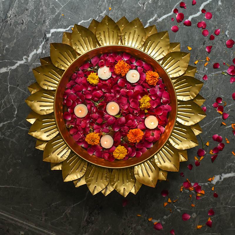 Captivating Petal Urli/Floater