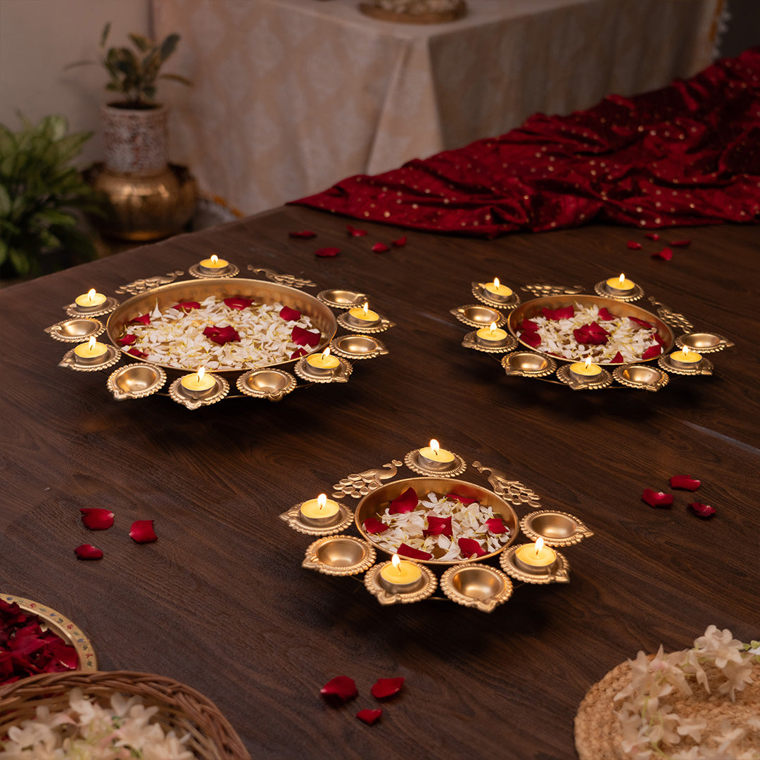 Diya Holder Peacock Urli Bowl (Set of 3)
