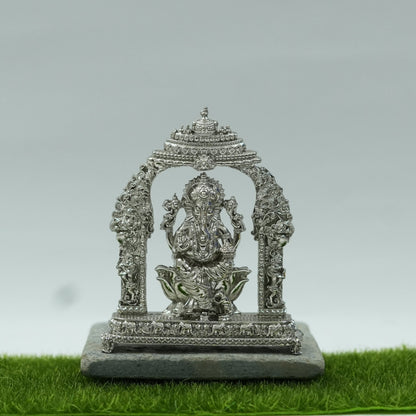 Divine Goddess Lakshmi and Ganesh Murti – Handcrafted Pooja Murti for Home & Temple