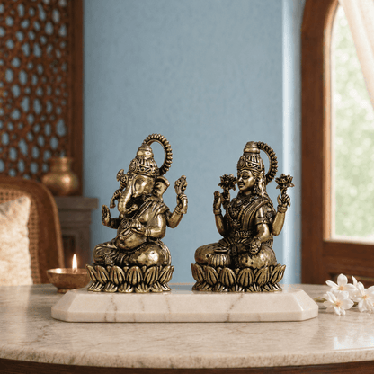 Brass Lakshmi Ganesh Murti On Lotus (3 Inch)