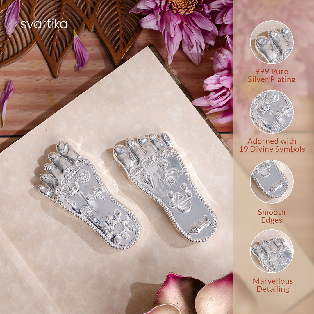Lord Krishna's Divine Hands Idol - Gold Plated (3.5 Inch) with Shree Krishna's Charan Paduka (Lotus Feet) - Silver Plated (3 Inch) - Combo