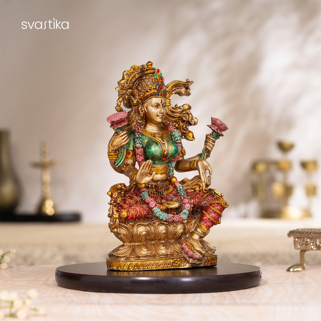 Goddess Lakshmi Maa Antique Murti - 10 Inch