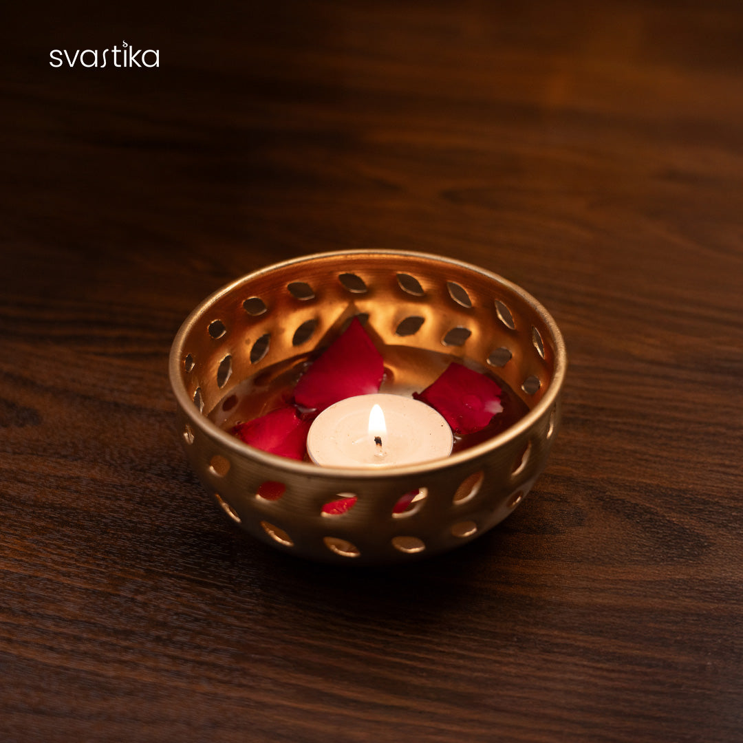 Lotus Urli Bowl with Stand (Set of 10)