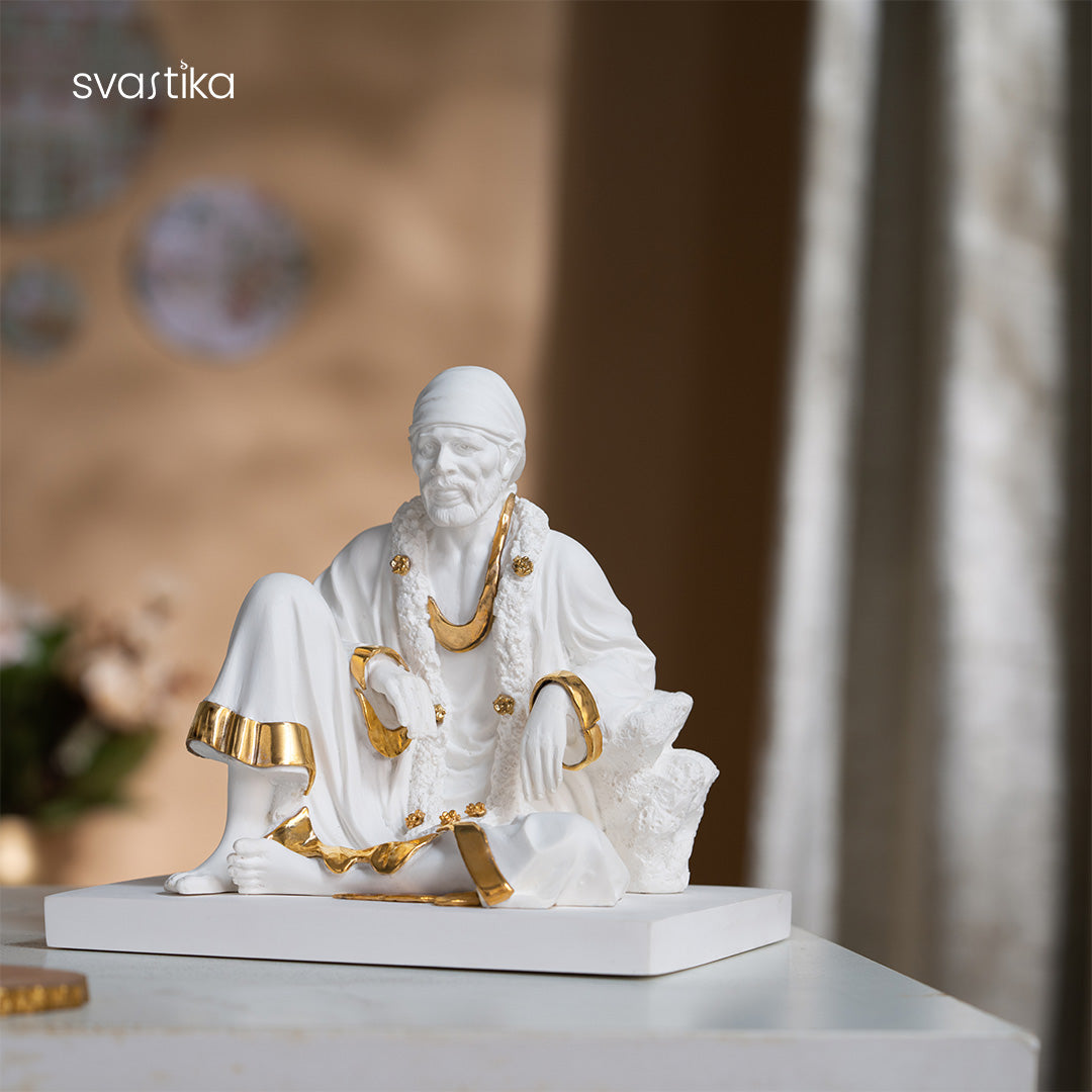 Sai Baba Idol in Peaceful Blessing
