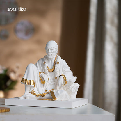 Sai Baba Idol in Peaceful Blessing