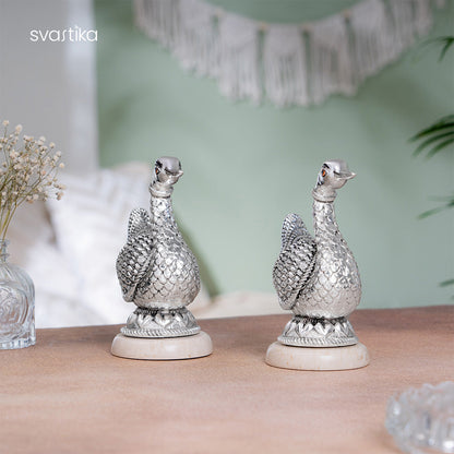 Swan of Serenity – Silver Plated Decor (6 Inch)
