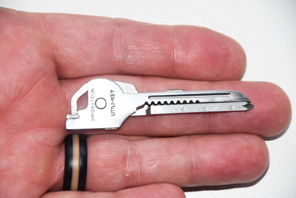 ✨6 In 1 Multifunction Key Tool