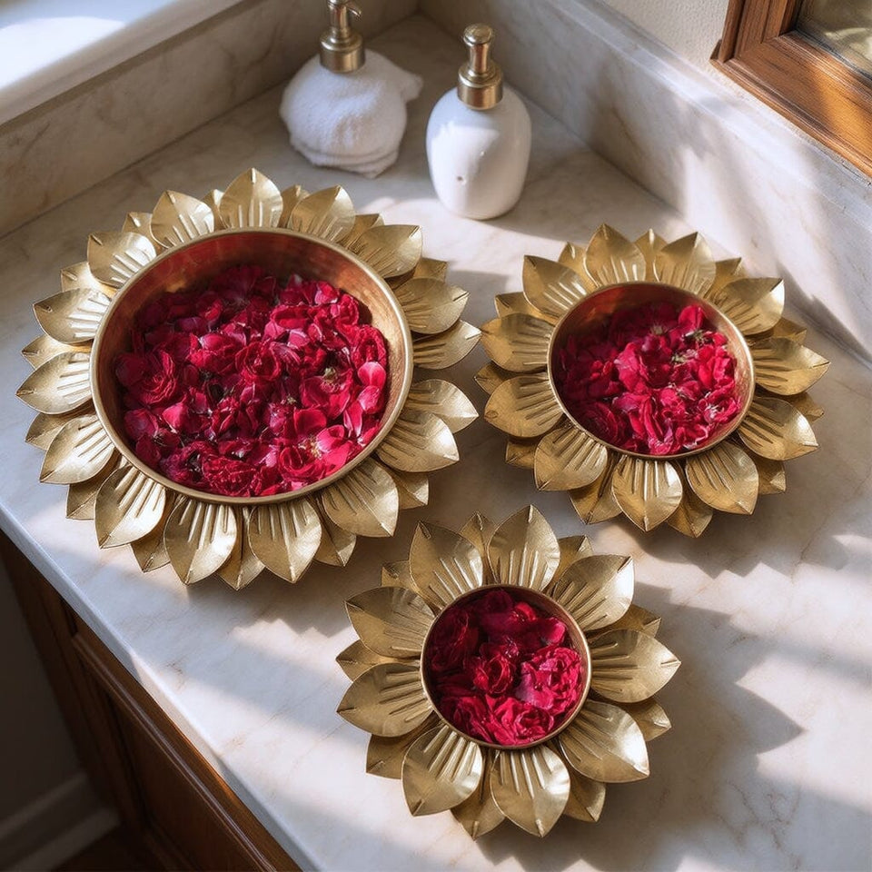 Captivating Petal Urli/Floater