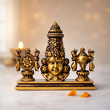 Vaishnav Tilak