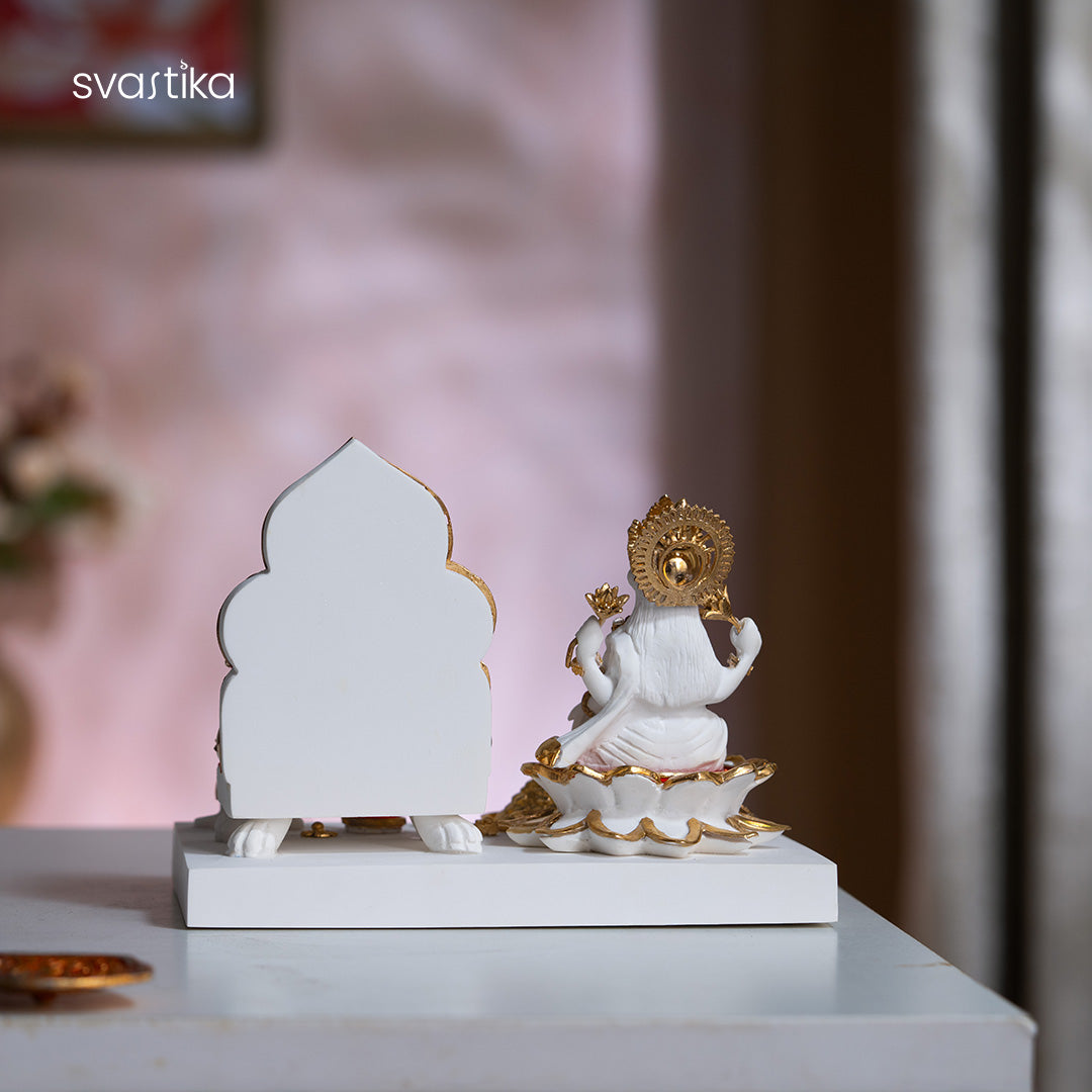 Lakshmi Ganesh Murti in Divine Grace
