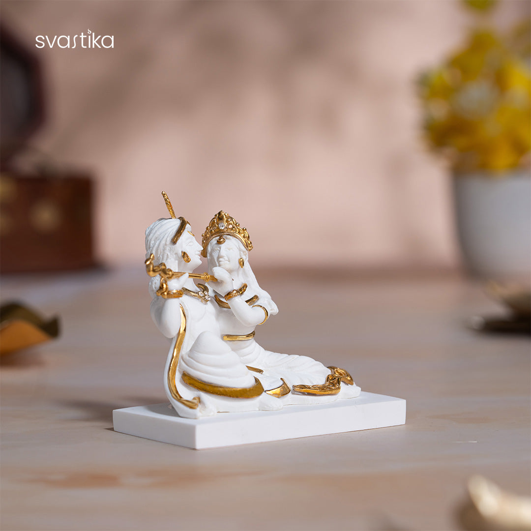 Radha Krishna Murti in Eternal Love