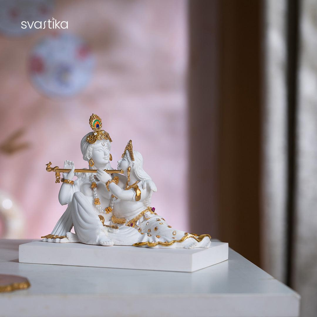 Radha Krishna Murti in Eternal Love