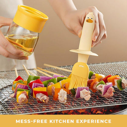 Cute Duck Design Oil Dispenser with Silicone Brush