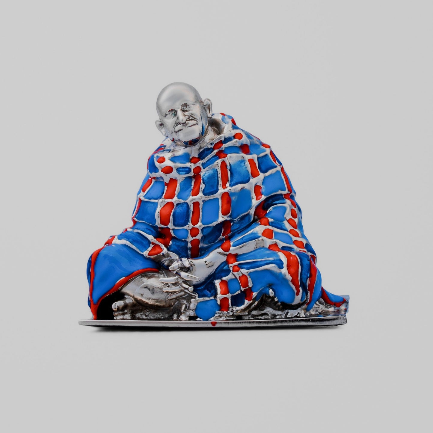 Neem Karoli Baba With Blanket in Silver Finish Hand-Painted Brass Idol | Guru Ji Murti