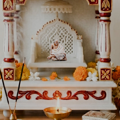 Neem Karoli Baba Idol | Divine Guru Ji Murti for Home, Office & Meditation