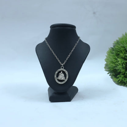 Neem Karoli Baba Dhoti Pose Silver Pendant | Ram Ram Guru Ji Locket for Daily Wear