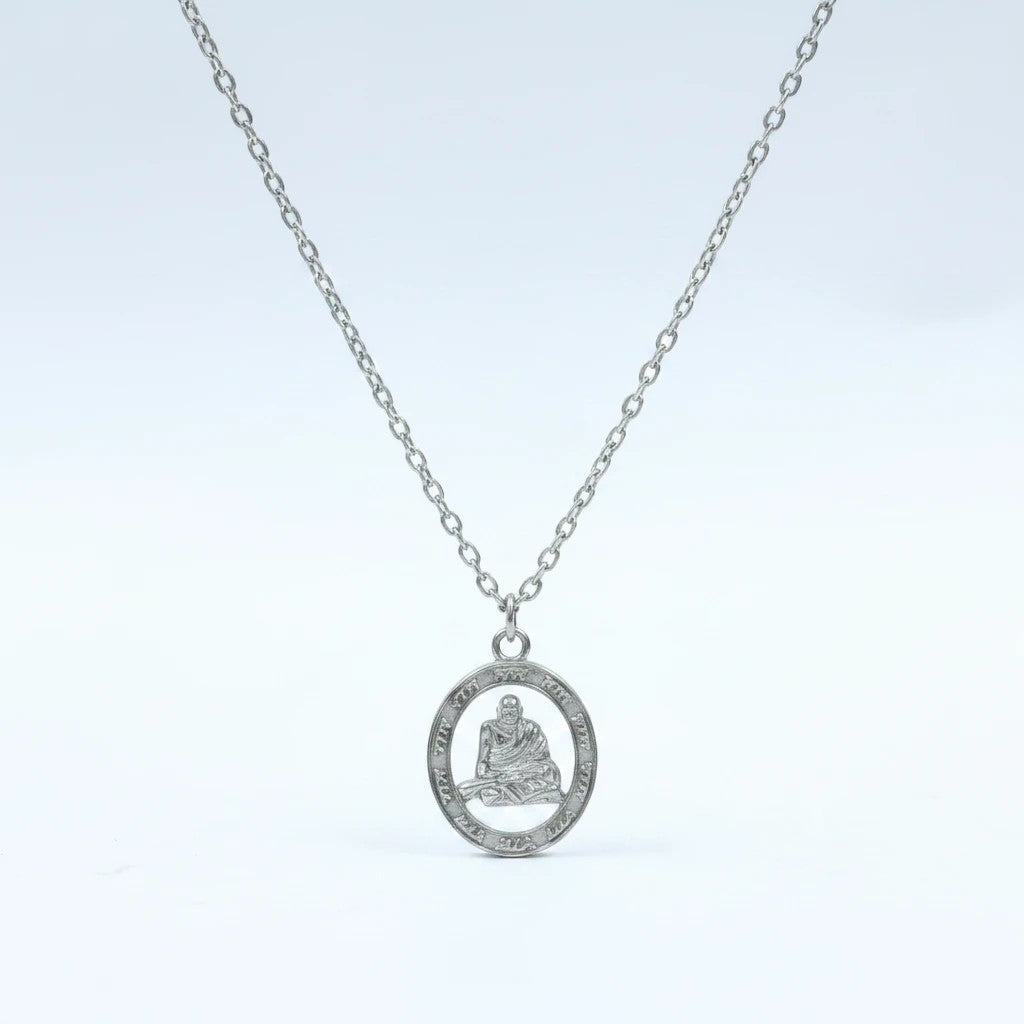 Neem Karoli Baba Dhoti Pose Silver Pendant | Ram Ram Guru Ji Locket for Daily Wear