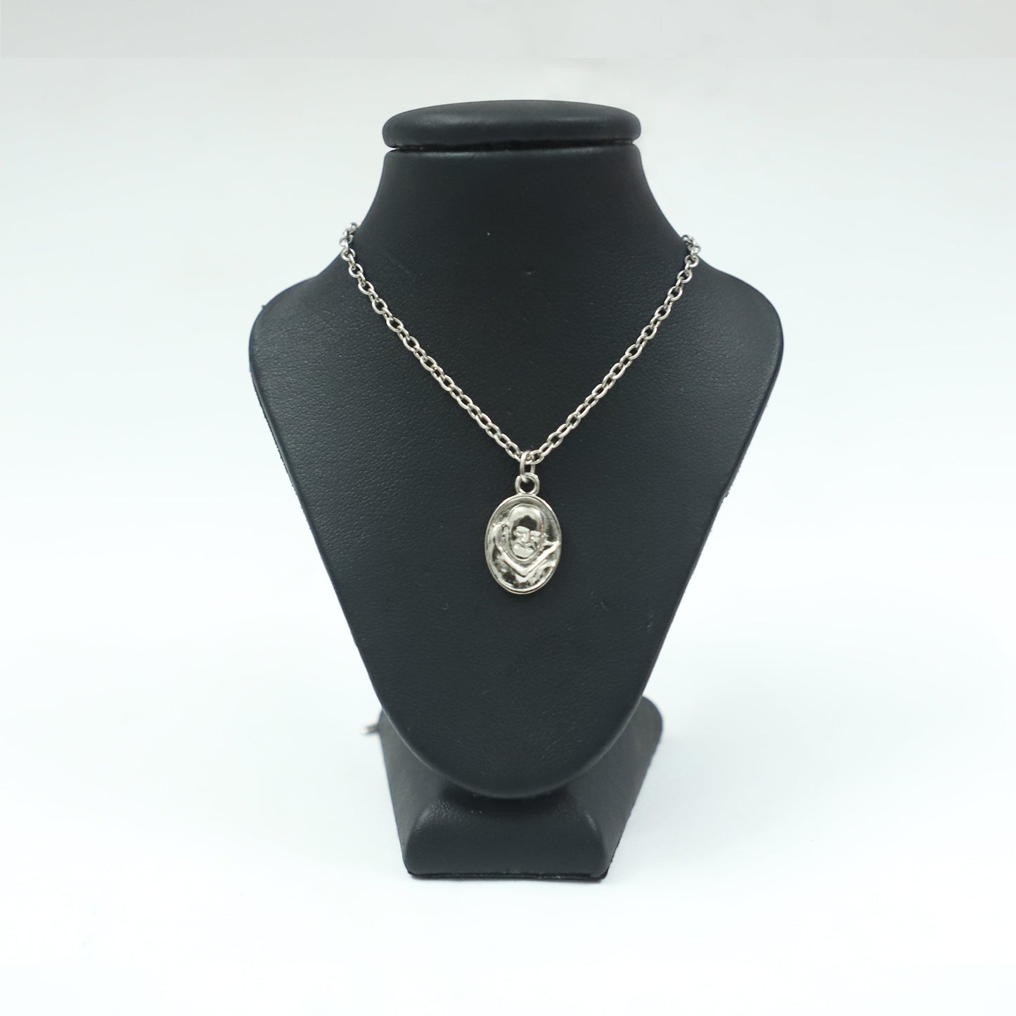 Neem Karoli Baba Blessings Silver Pendant | Guru Ji Locket for Home Puja & Daily Wear