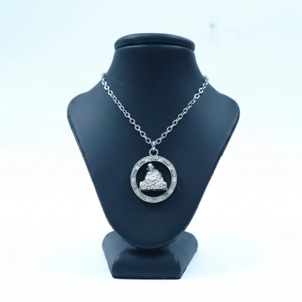 Neem Karoli Baba Blanket Pose Silver Pendant | Maharaj Ji Ram Ram Locket for Devotees