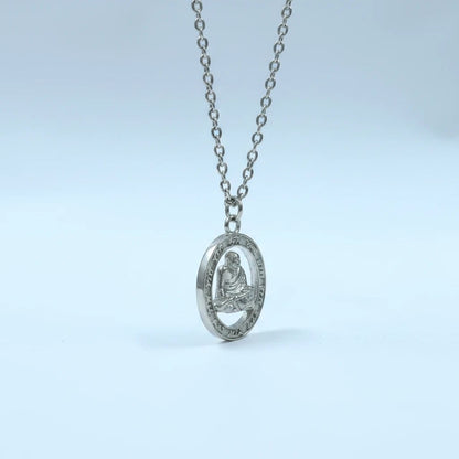 Neem Karoli Baba Dhoti Pose Silver Pendant | Ram Ram Guru Ji Locket for Daily Wear