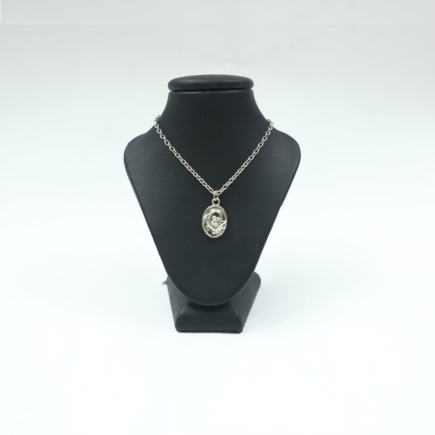 Neem Karoli Baba Blessings Silver Pendant | Guru Ji Locket for Home Puja & Daily Wear