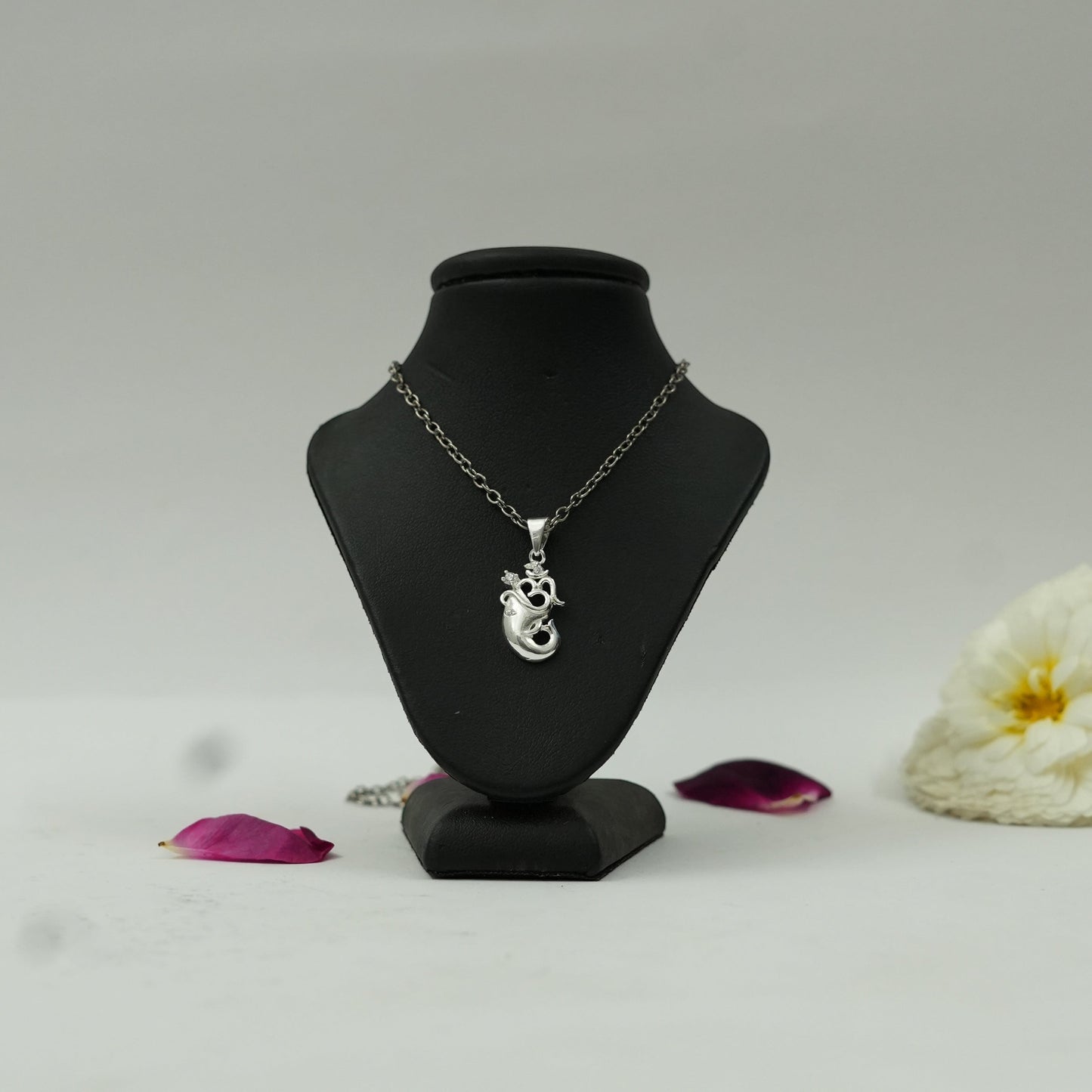Om with Ganesh Ji Spiritual Pendant – Divine Blessings Sacred Symbol Pendant for Wisdom