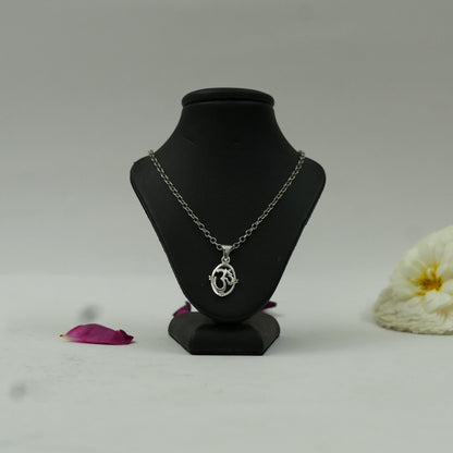 Sacred OM (ॐ) Spiritual Symbol Pendant – Divine Energy & Meditation Pendant for Peace, Protection and Positivity