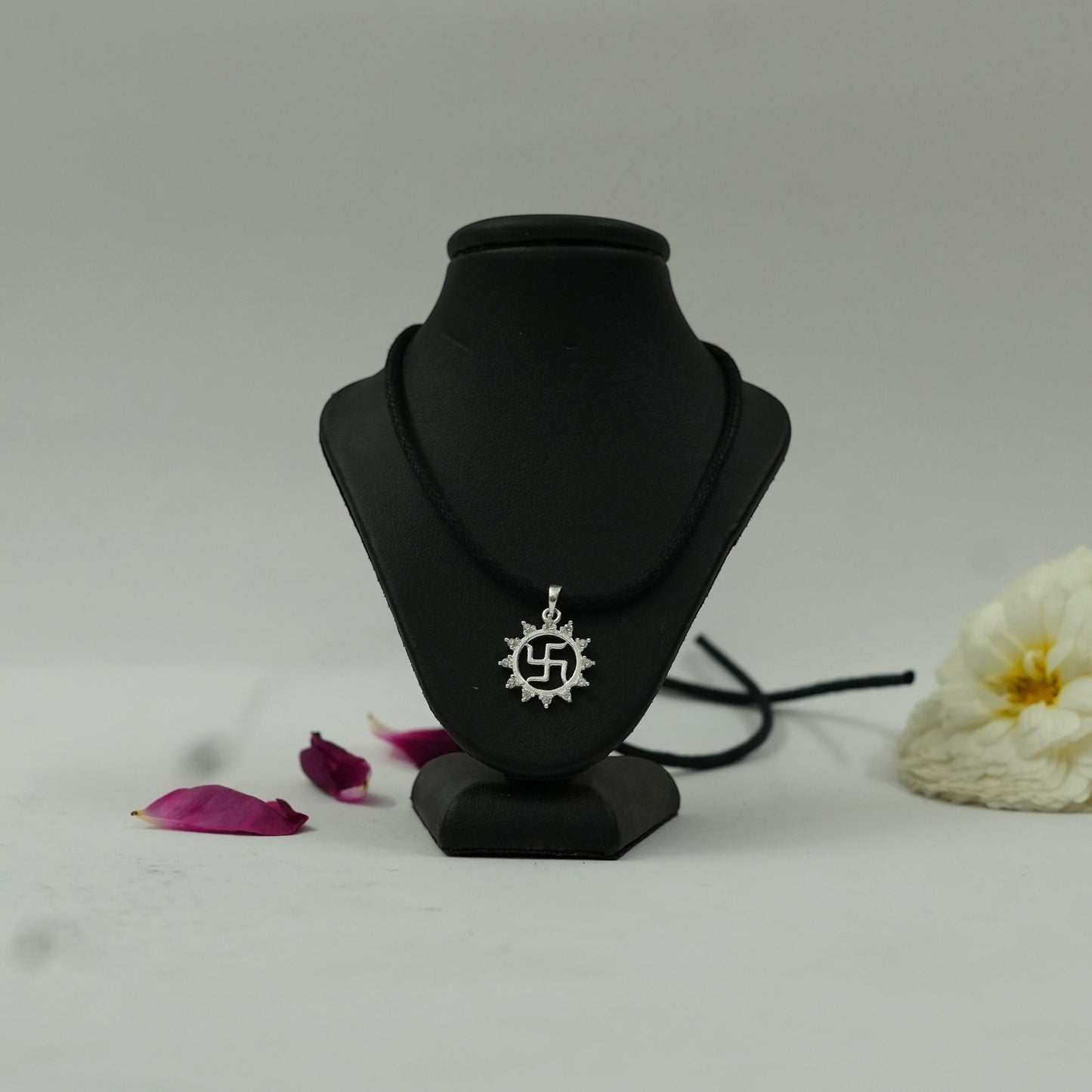 Sacred Swastik Vector Chakra Pendant – Auspicious Energy Balance Spiritual Pendant for Protection, Prosperity & Positivity