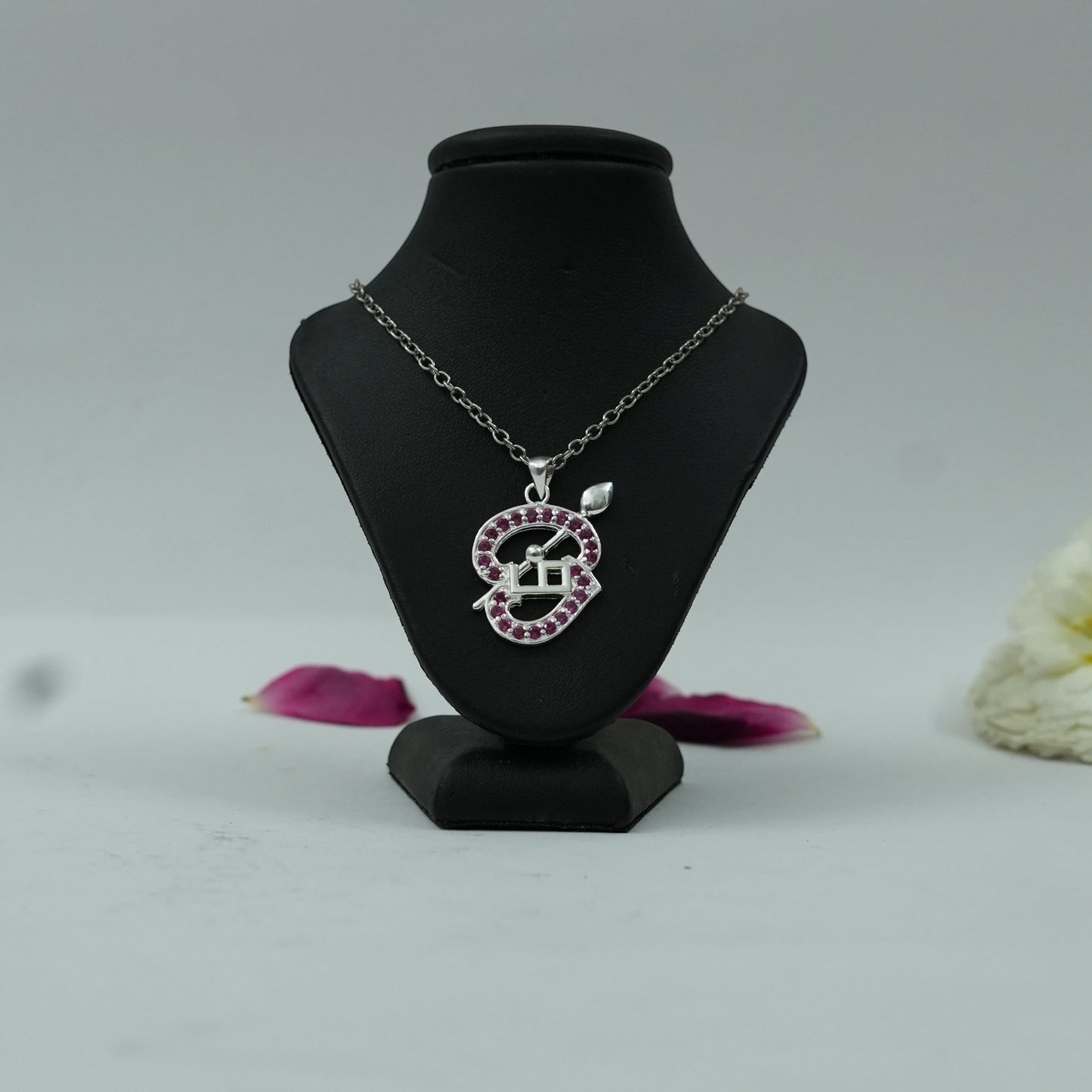 Tamil Om (ஓம்) Pendant with Silver Finish | Sacred South Indian Om Spiritual Pendant